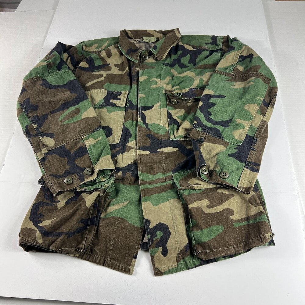 USA Army Combat Coat Button Up Shirt Small Regular Green Woodland Camo Faded USA